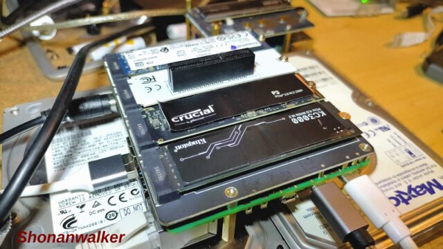 【X1016 V1.0】を使用してRaspberry pi 5に４スロットPCIe体制を作る