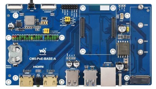 Module 5 IO Board With PoE　Waveshare