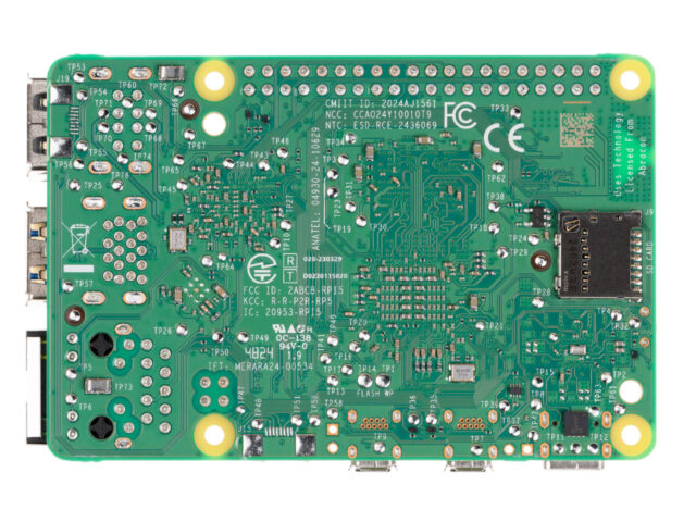 KW-3413-4-1280x960 Raspberry Pi 5 16GBウラ面